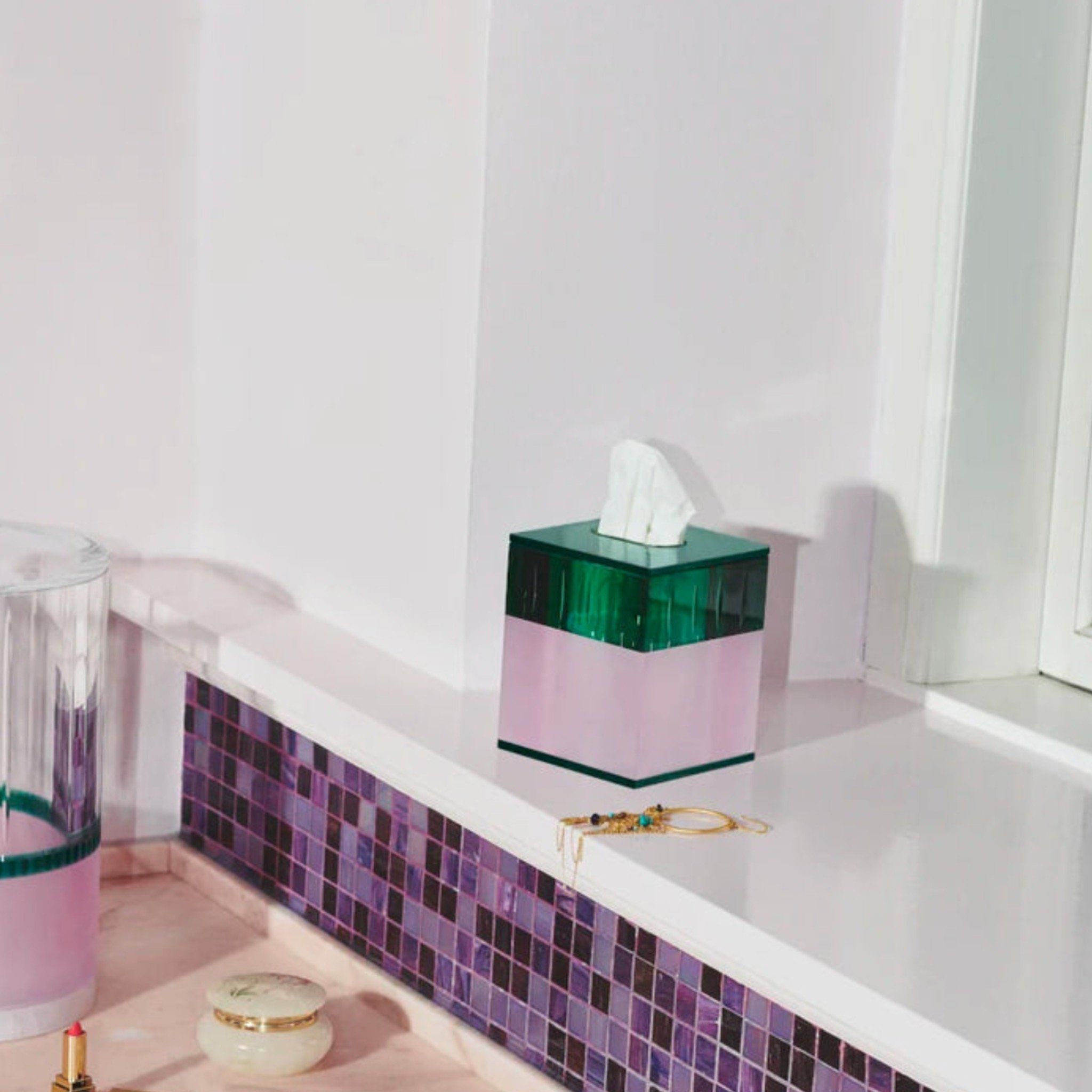  Hộp đựng giấy Glossy Reflections Copenhagen 