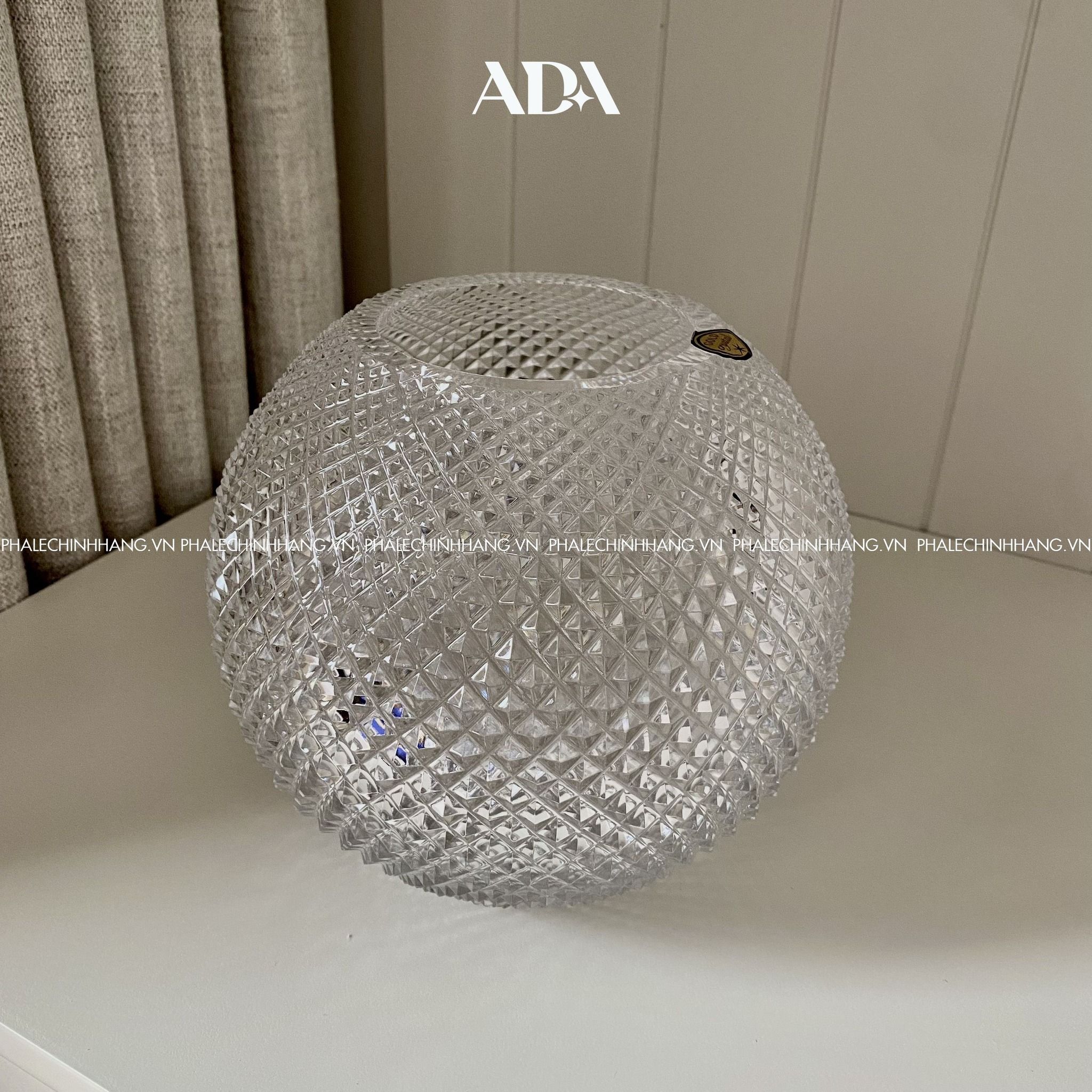  Lọ cầu tròn pha lê Diamond Arcade 20.5cm 