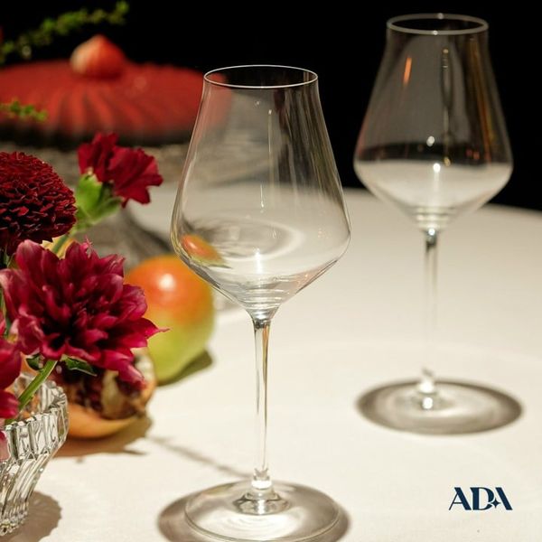 ly vang pha lê đến từ Pháp