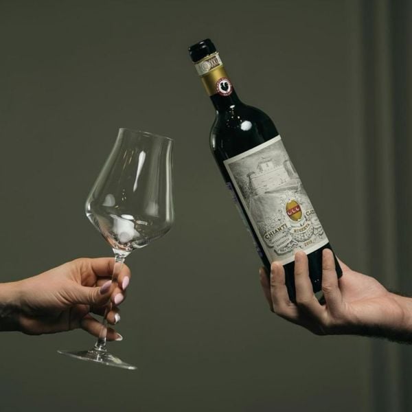  Ly vang Reveal' Up 500ml 