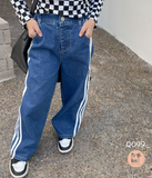  Q099 -  Jean suông 3 sọc 