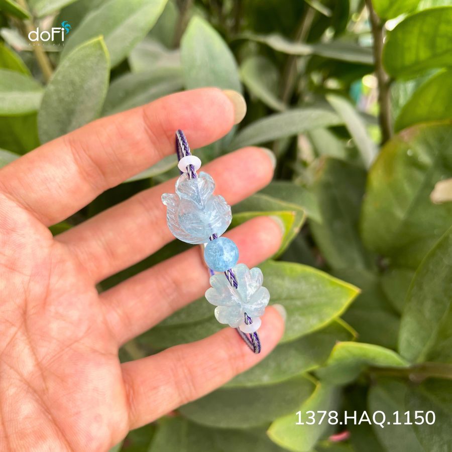  Vòng Tay Hồ Ly Phối Cỏ 4 Lá - Đá Aquamarine 