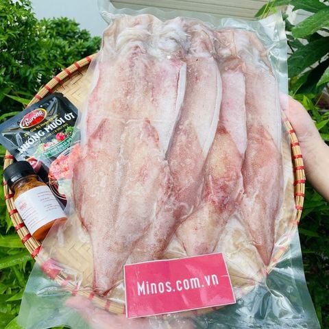  Mực ống 1 nắng - 1kg (2 - 3 con) 