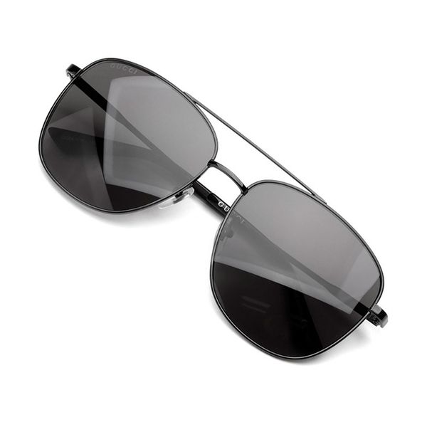 Kính mát Gucci GG0410SK 001 góc chính diện