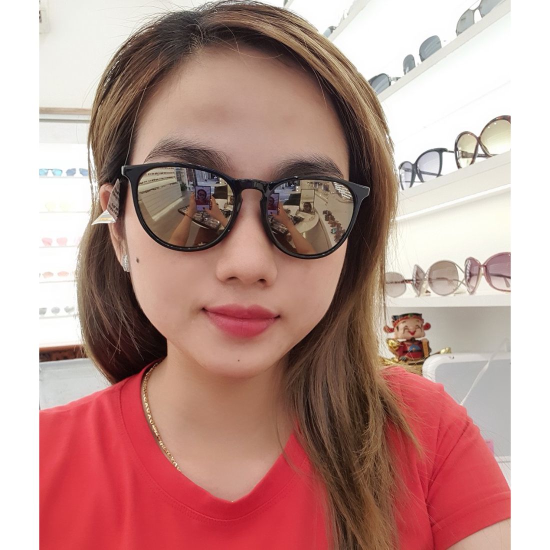  Kính mát Rayban RB4171F 601/5A + Tặng phiếu mua hàng trị giá 500.000 vnđ 