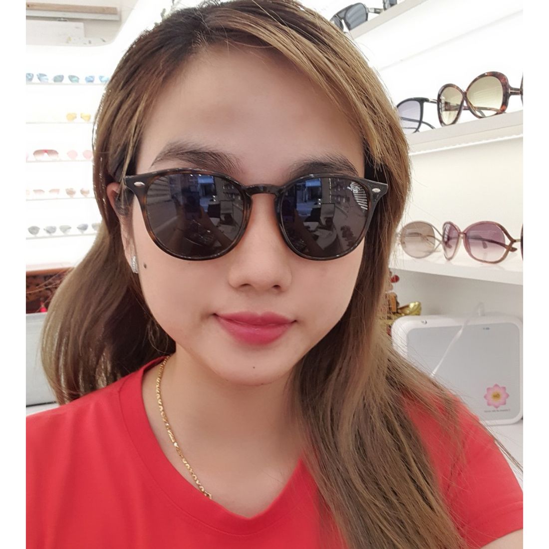  Kính mát Rayban RB4259F 710/11 + Tặng phiếu mua hàng trị giá 500.000 vnđ 