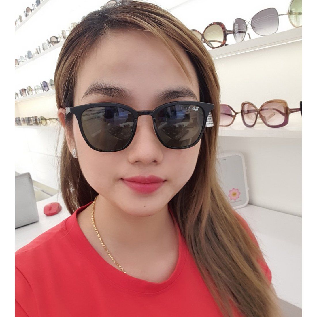  Kính mát Rayban RB4278 6282/9A + Tặng phiếu mua hàng trị giá 500.000 vnđ 