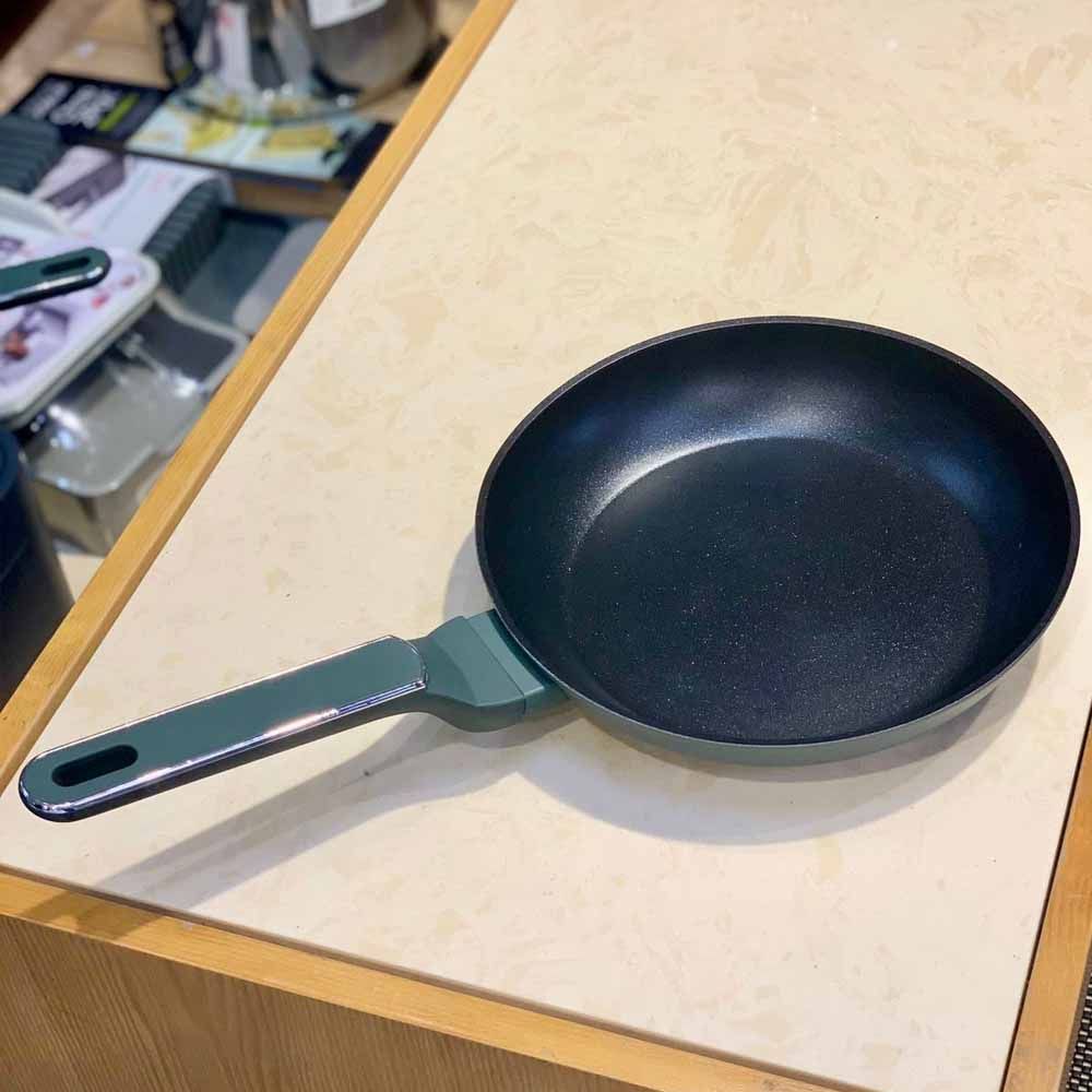 chao sau long berlinger haus bh 8157 24cm mau xanh la matte green collection