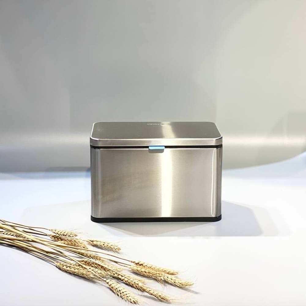 thung rac gan canh cua tu bep ccko ck9943 co nap 3l mau inox