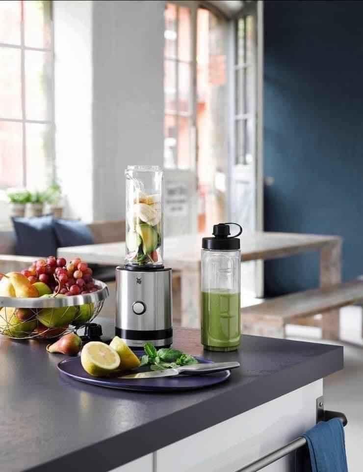 may xay sinh to wmf kuchenminis smoothie to go 2 binh dung