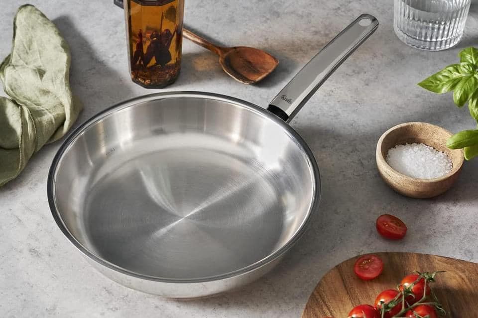 chao inox fissler steelux pro 24cm