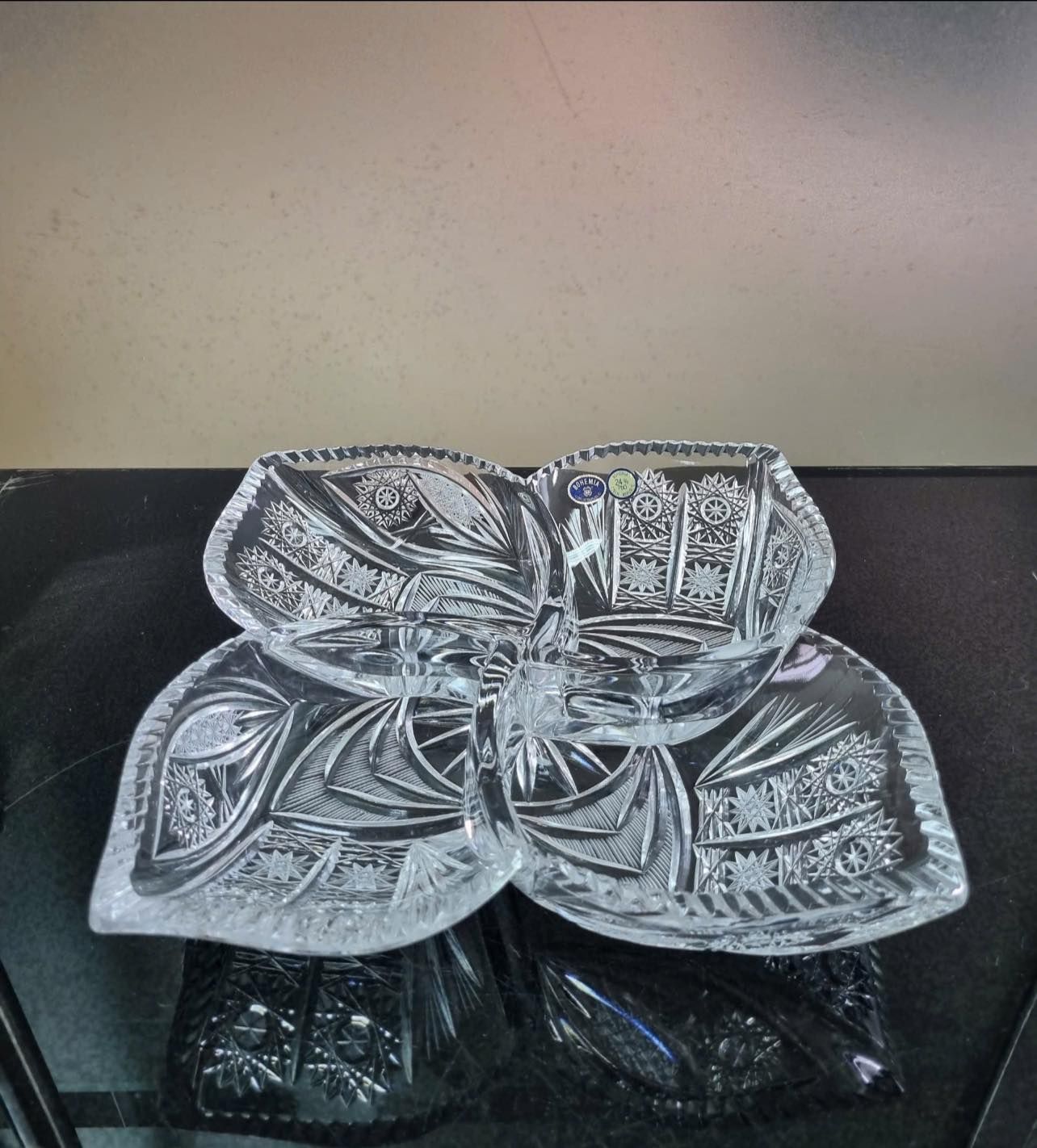 khay mut 4 canh hoa pha le mai bohemia duong kinh 35cm