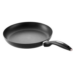 chao chong dinh tu scanpan iq 26cm 64002603 hop treo