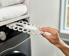 moc treo do nho hinh canh hoa joseph joseph 50051 petal small items hanger holds 22 pcs