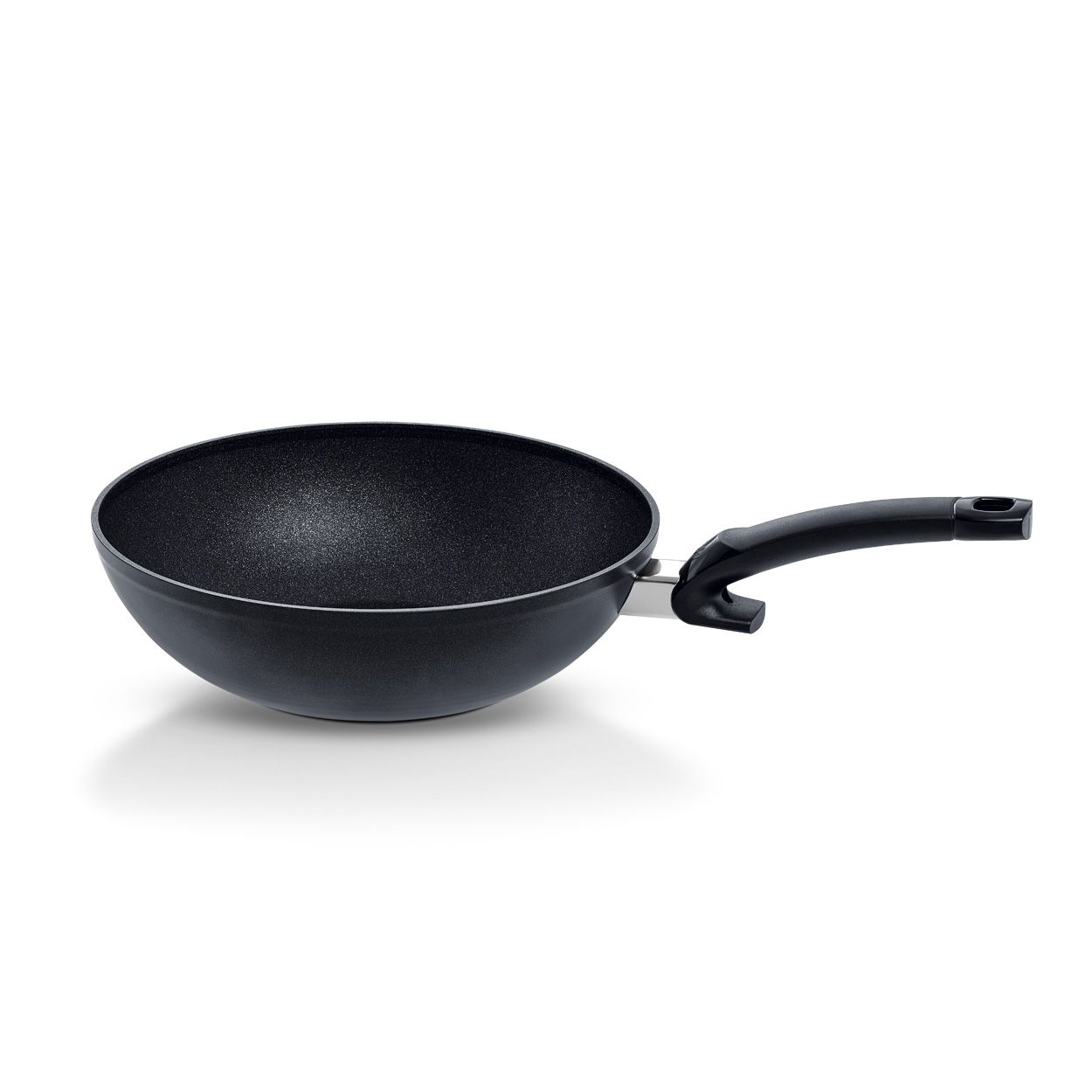 chao fissler sau long adamant wok 28cm