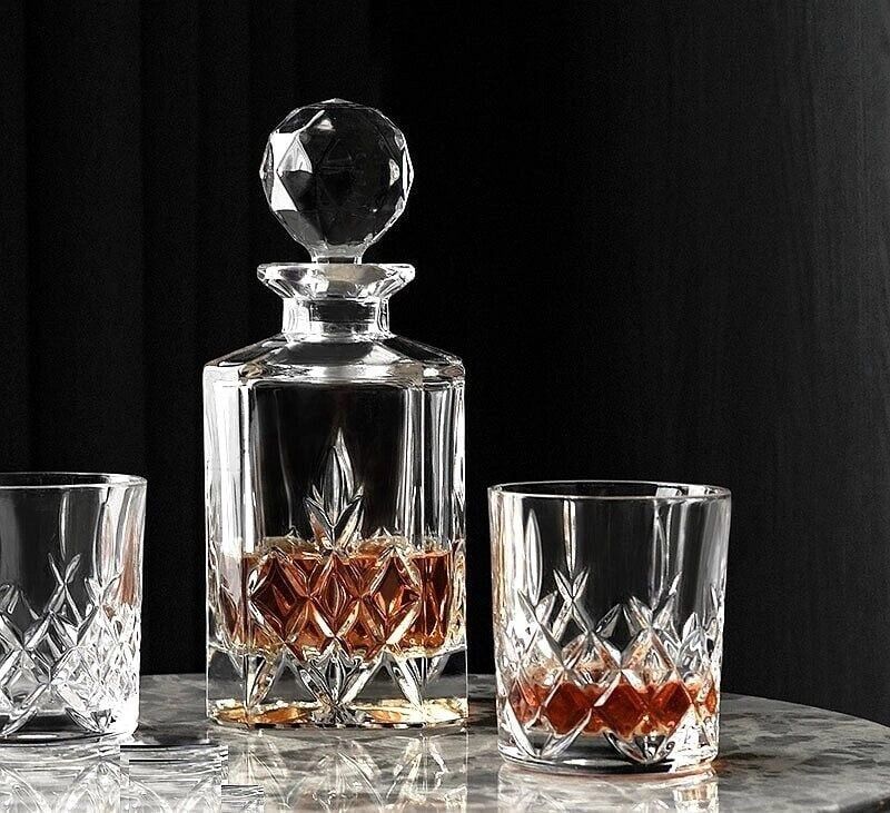 bo binh ruou pha le bohemia whiskey brixton