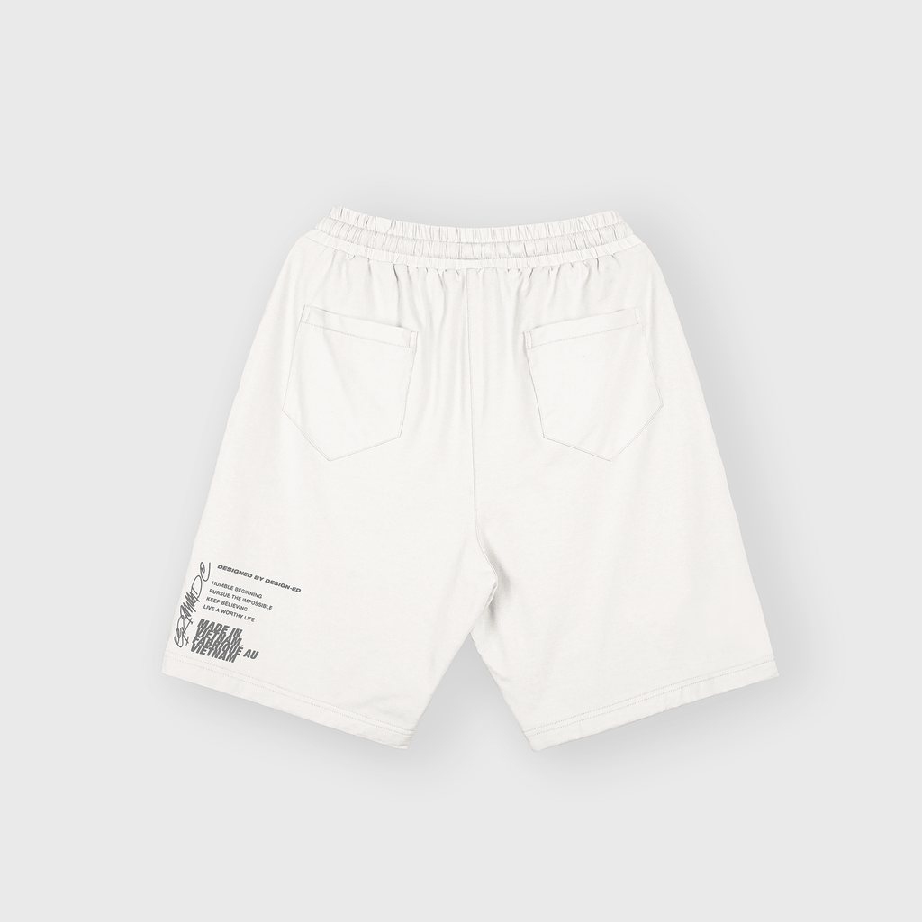 Worthy life shorts  // White
