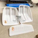 Xẻng nhựa kích thước 42x38cm, dày bền, nặng 700g - Tungtrangagri