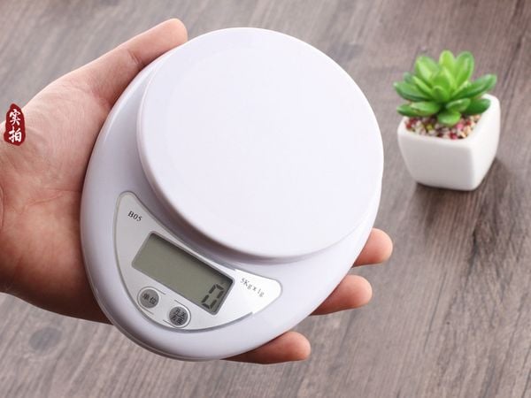  Cân điện tử trắng B05/F400 - Tròn/ Chữ nhật 