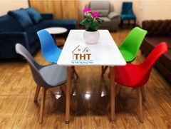 Bộ bàn ăn ghế Eames có nệm da