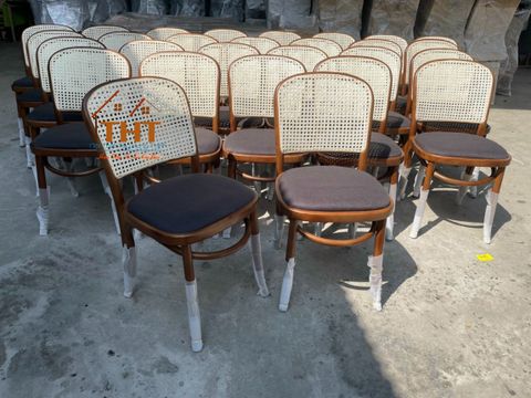 Ghế thonet811 đan mây