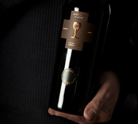  VANG CHÉN THÁNH DICIOTTO PRIMITIVO SALENTO IGT 