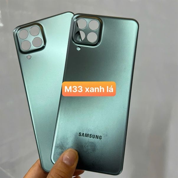 Lưng Samsung M33 Xanh Rêu