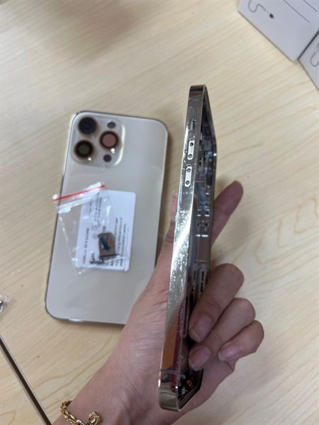 Vỏ Bộ Iphone 14 Pro Max 5G - Vàng (bản có khay sim) VN