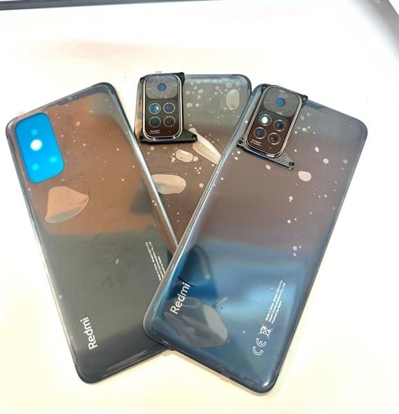 Lưng Xiaomi Redmi Note 11 Xám