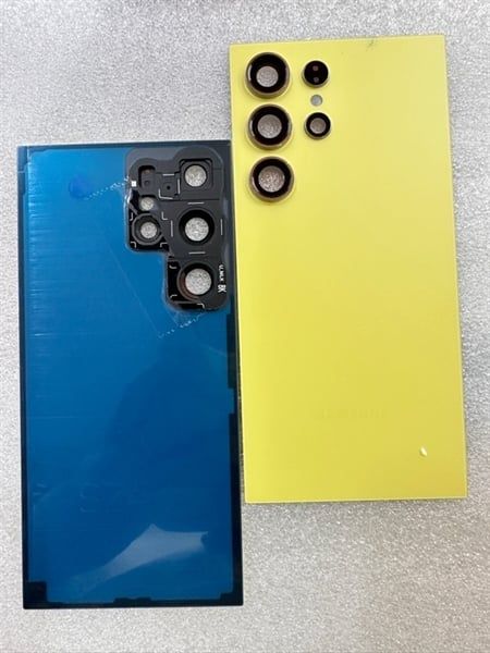Lưng Samsung S24 Ultra Vàng + KC Zin