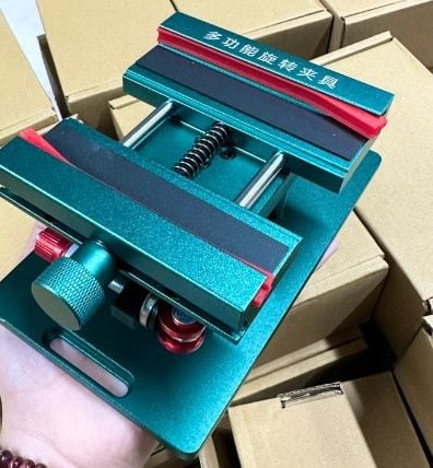 Đế Xoay Kẹp Đục Tách Lưng Iphone Đa Năng