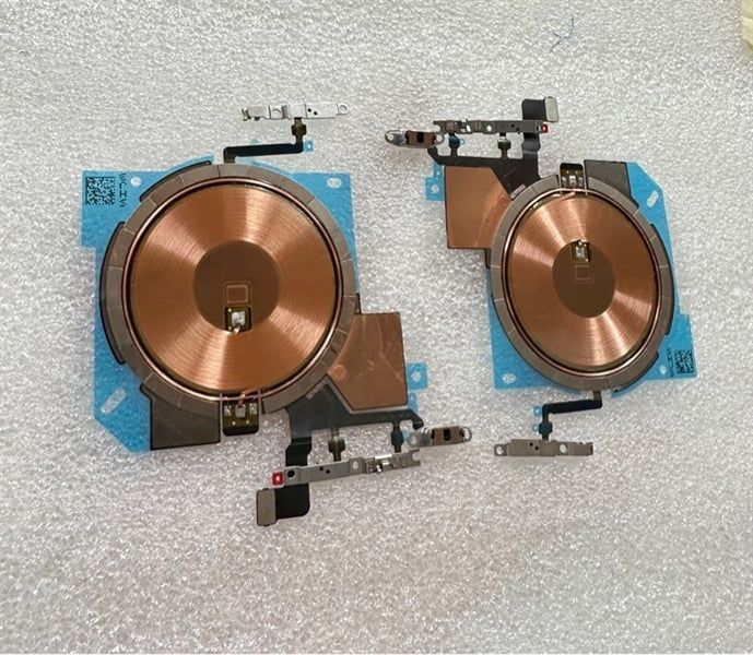 Dây Nút Nguồn + Dây Âm Lượng (DNAL) + Vỹ Sạc Nhanh Không Dây Iphone 14 Pro