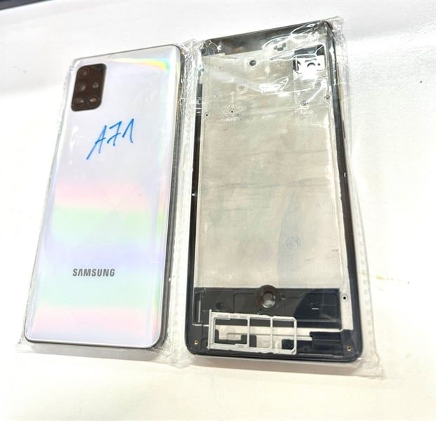 Vỏ Bộ Samsung A71 Trắng Zin