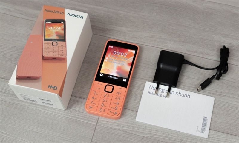 Điện Thoại Nokia 220 4G - New - Chính Hãng