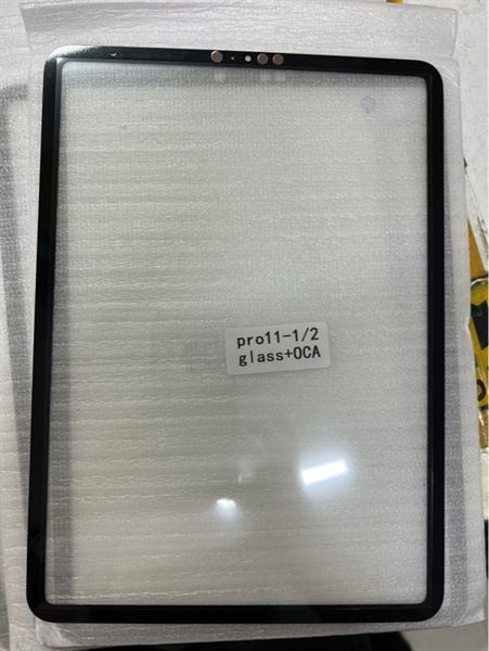 Kính Ipad Pro 11- 2018 Liền Keo / Ipad Pro 2020 / A1980 / A1979 / A2013 / A1934 / A2228 / A2231 / A2068 / A2230 Đen