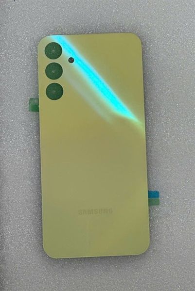 Lưng Samsung A15 Zin - Vàng (ko KC)