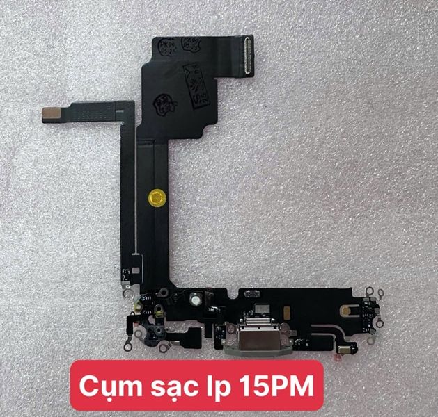 Cụm Sạc Iphone 15 Pro Max ( Zin ) - Titan