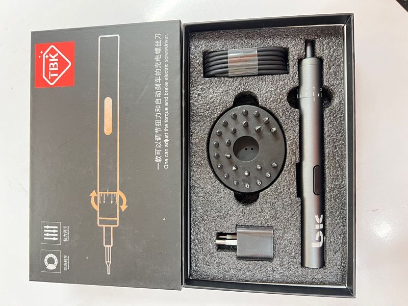 Tua Vít Điện / Máy Vặn Ốc Tự Động Sạc Pin Bộ 24 Đầu