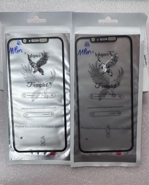 Kính Liền Keo Iphone 11 Pro Max Zin Đại Bàng - Đen