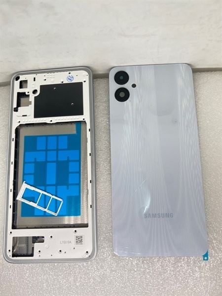 Vỏ Bộ Samsung A05 Trắng