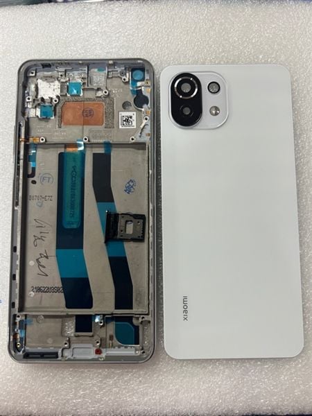 Vỏ Bộ Xiaomi Mi 11 Lite Trắng