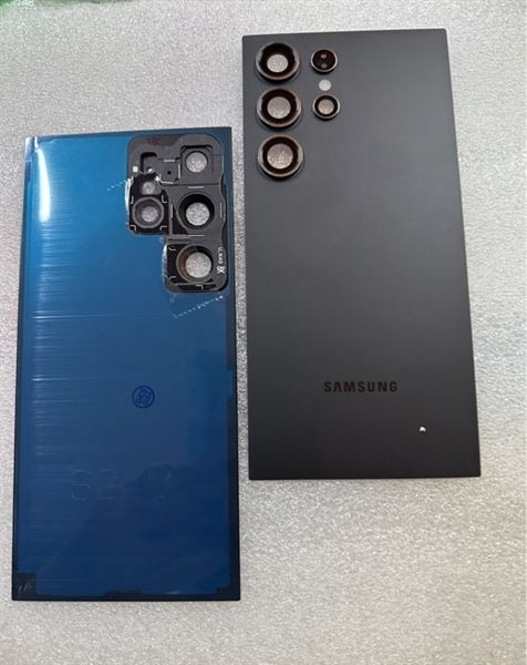 Lưng Samsung S24 Ultra Đen + KC Zin