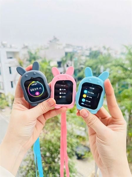 Đồng Hồ Thông Minh Định Vị PICOM P90: Lắp Sim Nghe Gọi Độc Lập, Video call+ tải ứng dụng + định vị + xem phim + lướt web + chơi game