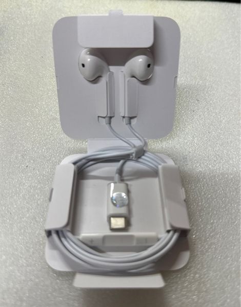 Tai Nghe Dây - IPhone 15 - Chân C Zin Máy