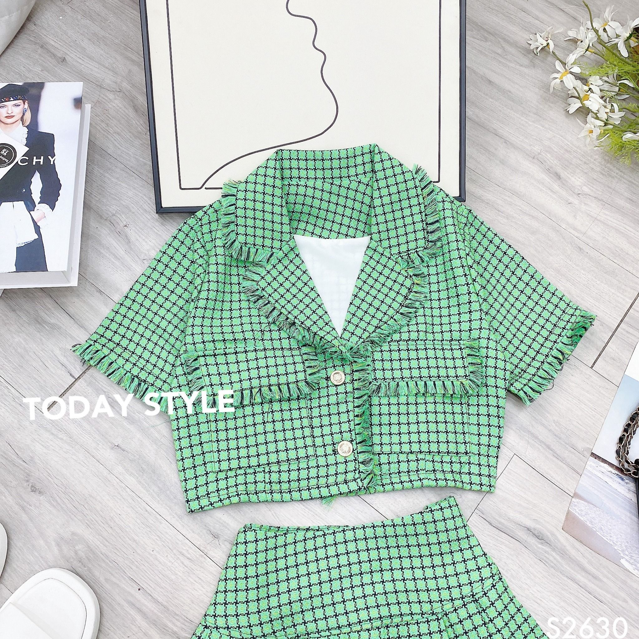 Luna Store  SET ÁO VEST CROPTOP  CHÂN VÁY XẾP LY Giá  Facebook