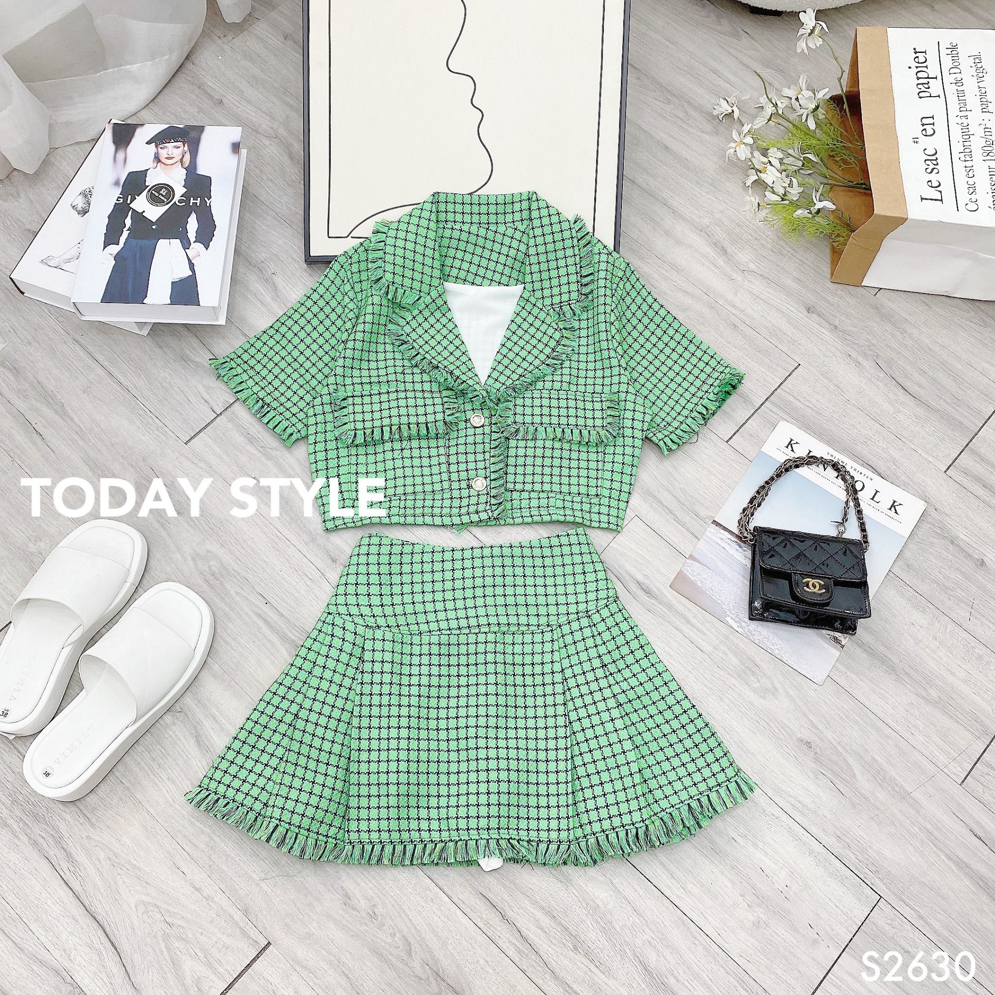 áo Vest Nữ Croptop Trắng giá rẻ Tháng 52023BigGo Việt Nam