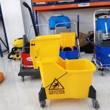  Xe đẩy vắt nước lau nhà HiClean HC090 