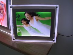 BẮT TƯỜNG 60x90