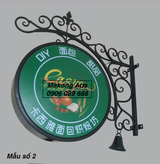 Hộp Đèn Quảng Cáo Phong Cách Châu Âu