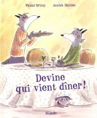 Khách ăn tối!